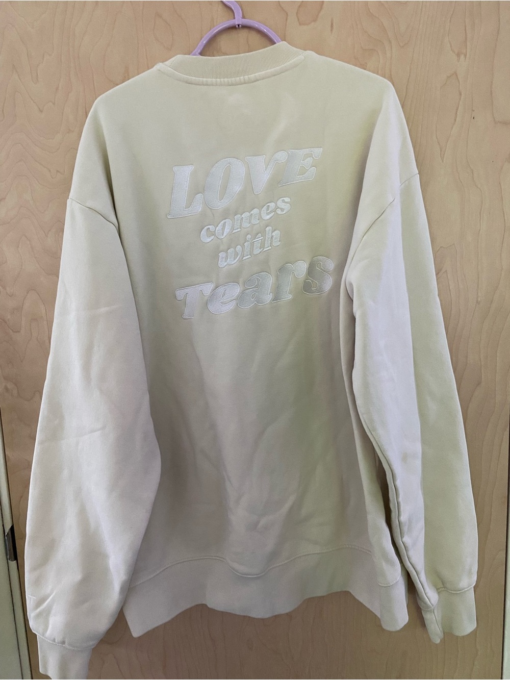 Embroidered Heart Crewneck Sweatshirt in Cream